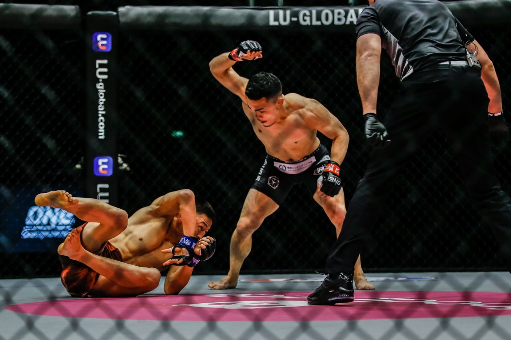 Yoshiki Nakahara stopped Ruslan Emilbek Uulu with strikes in the opening round (ONE Championship)