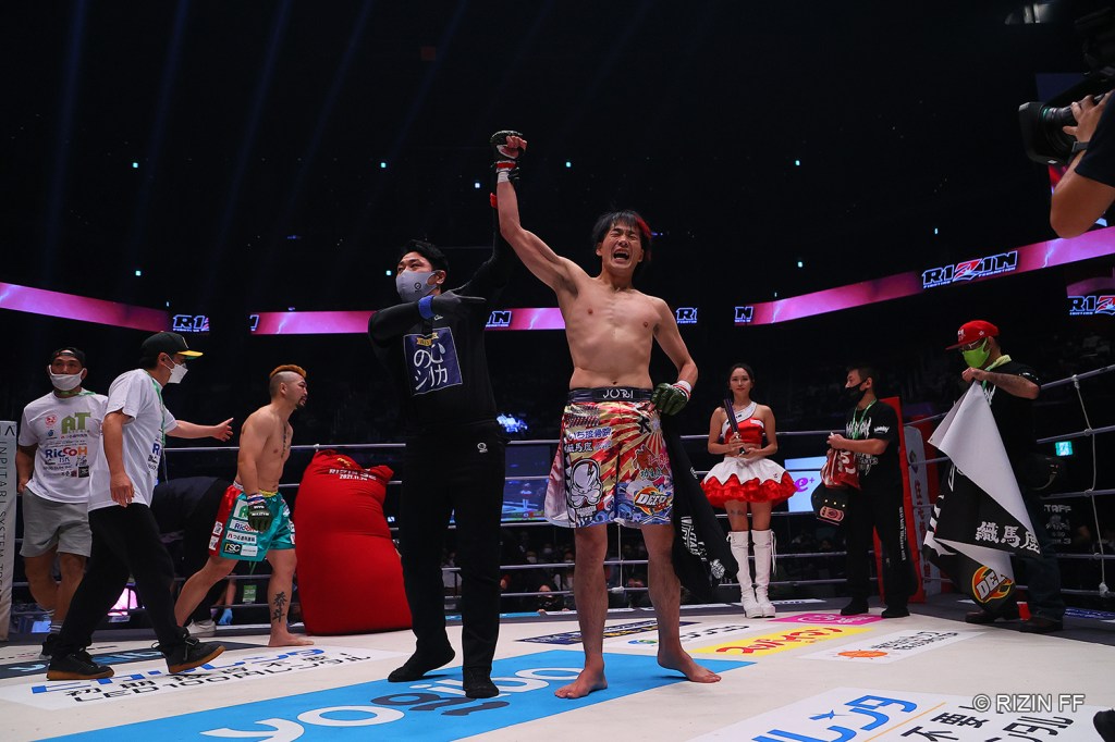 Juri Ohara gets his arm raised in the RIZIN ring.
